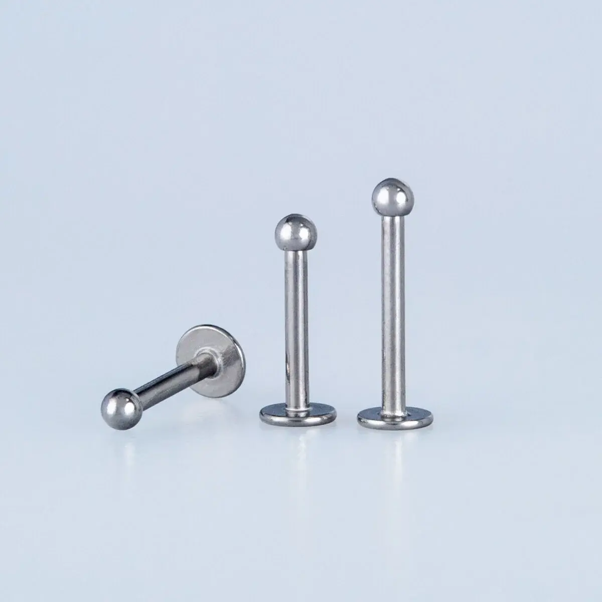 Toptan 316L Çelik İlk Delim Labret Piercing 2mm Top Bar Boyu: 8mm