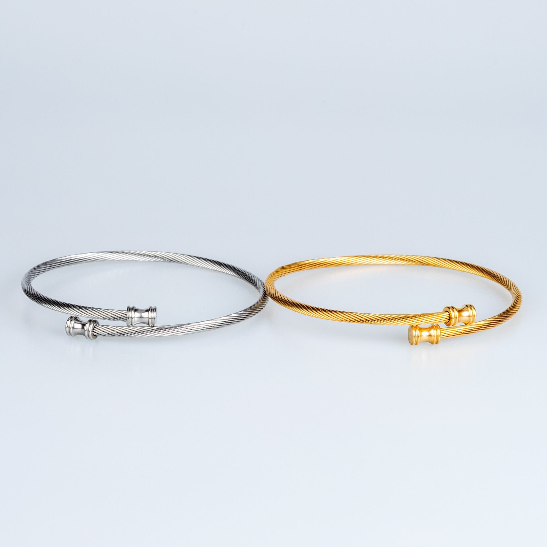 Steel Handcuff Bracelet 3mm White