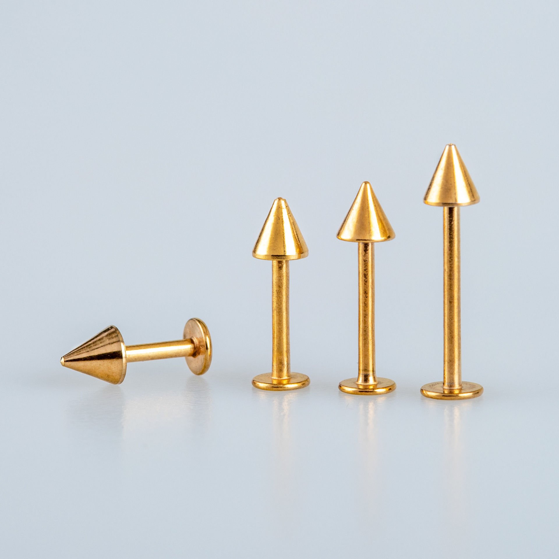 Toptan 316L Çelik Piercing Labret 4mm Spike Gold Bar Boyu: 6mm