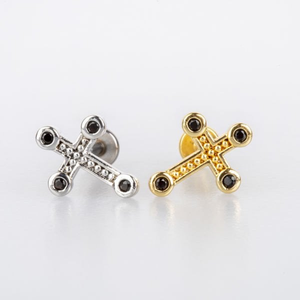 Piercing Tragus Haç