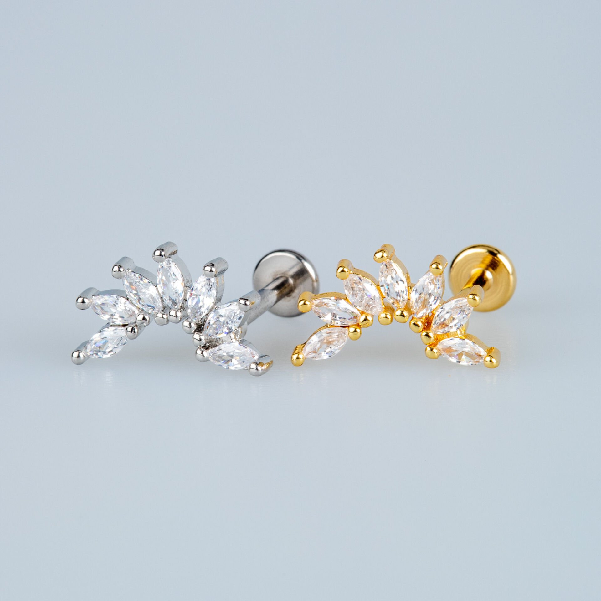 ثقب الزنمة التاج الأصفر