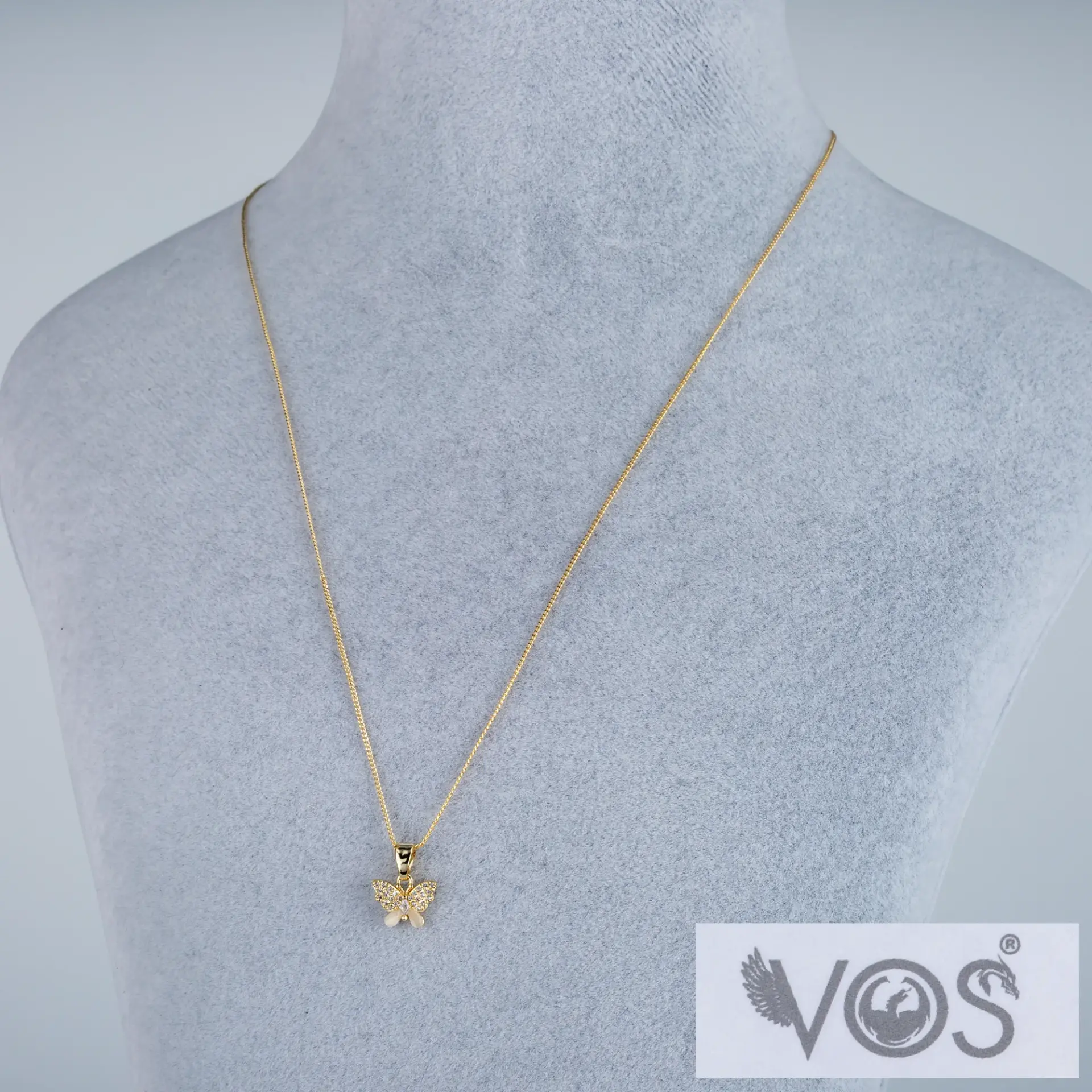 Vos Jewelry 14K Kelebek Figürlü Taşlı Kolye