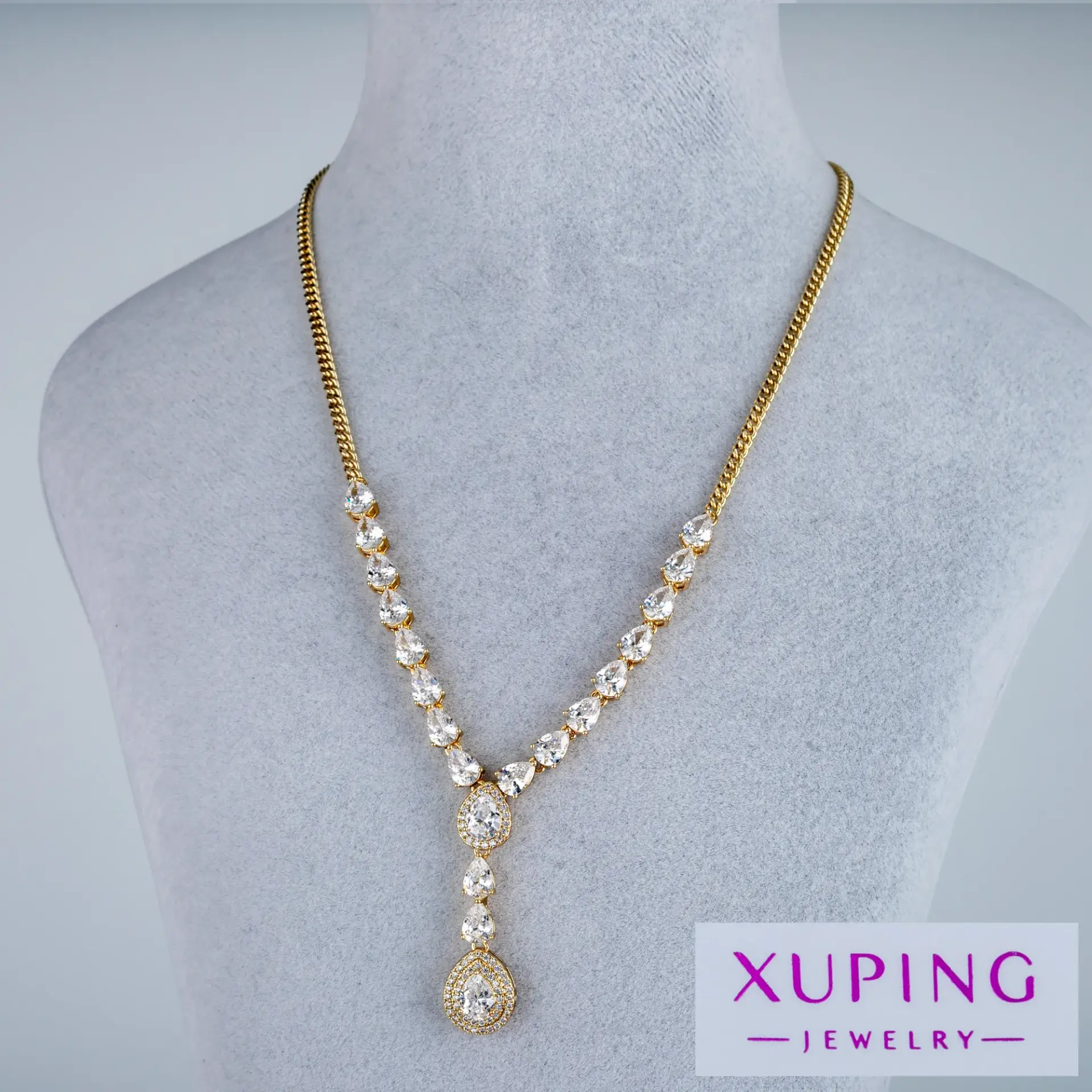 Xuping Jewelry 14K Taşlı Kolye