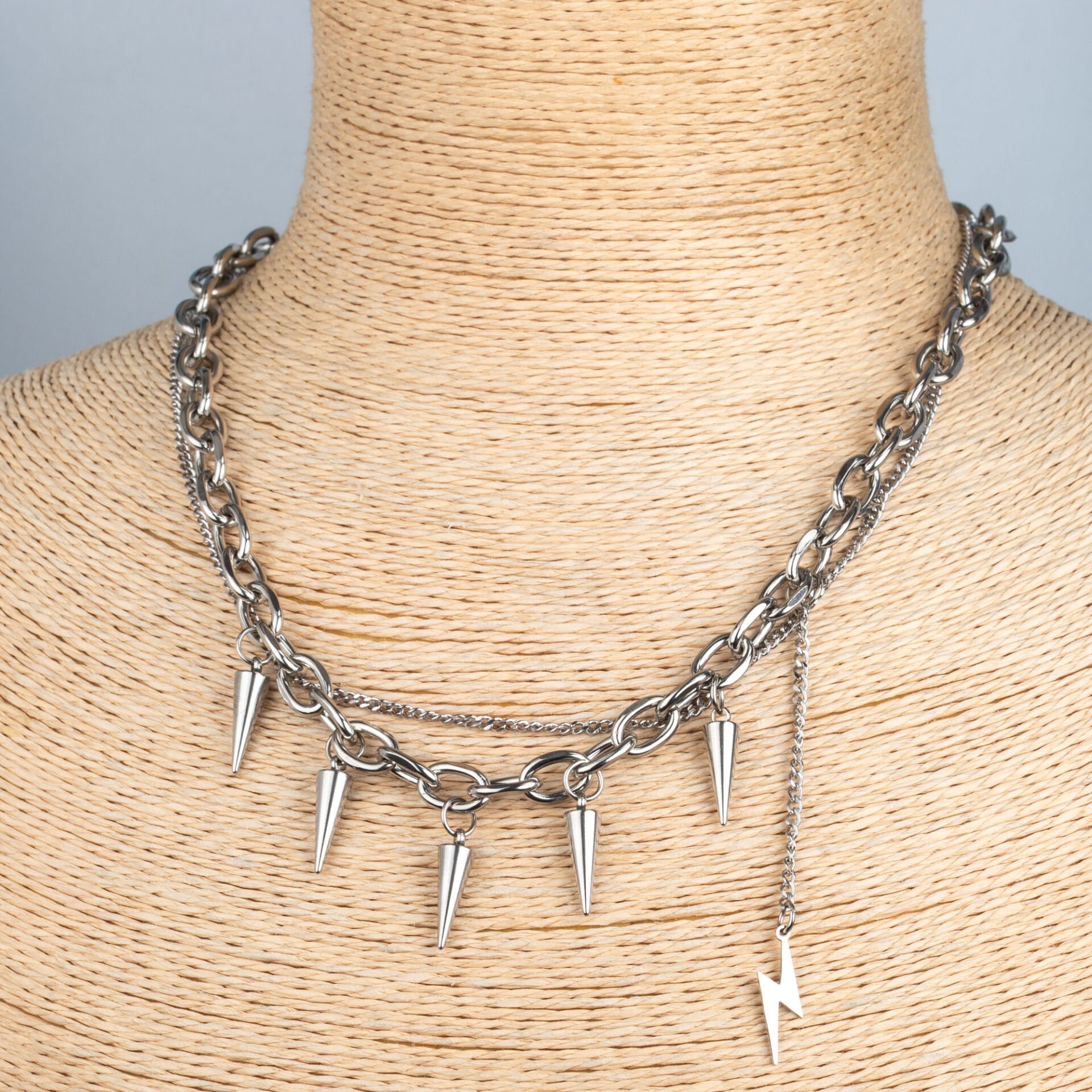 Çelik Zincir Kolye