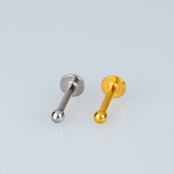 Piercing Labret 2mm top
