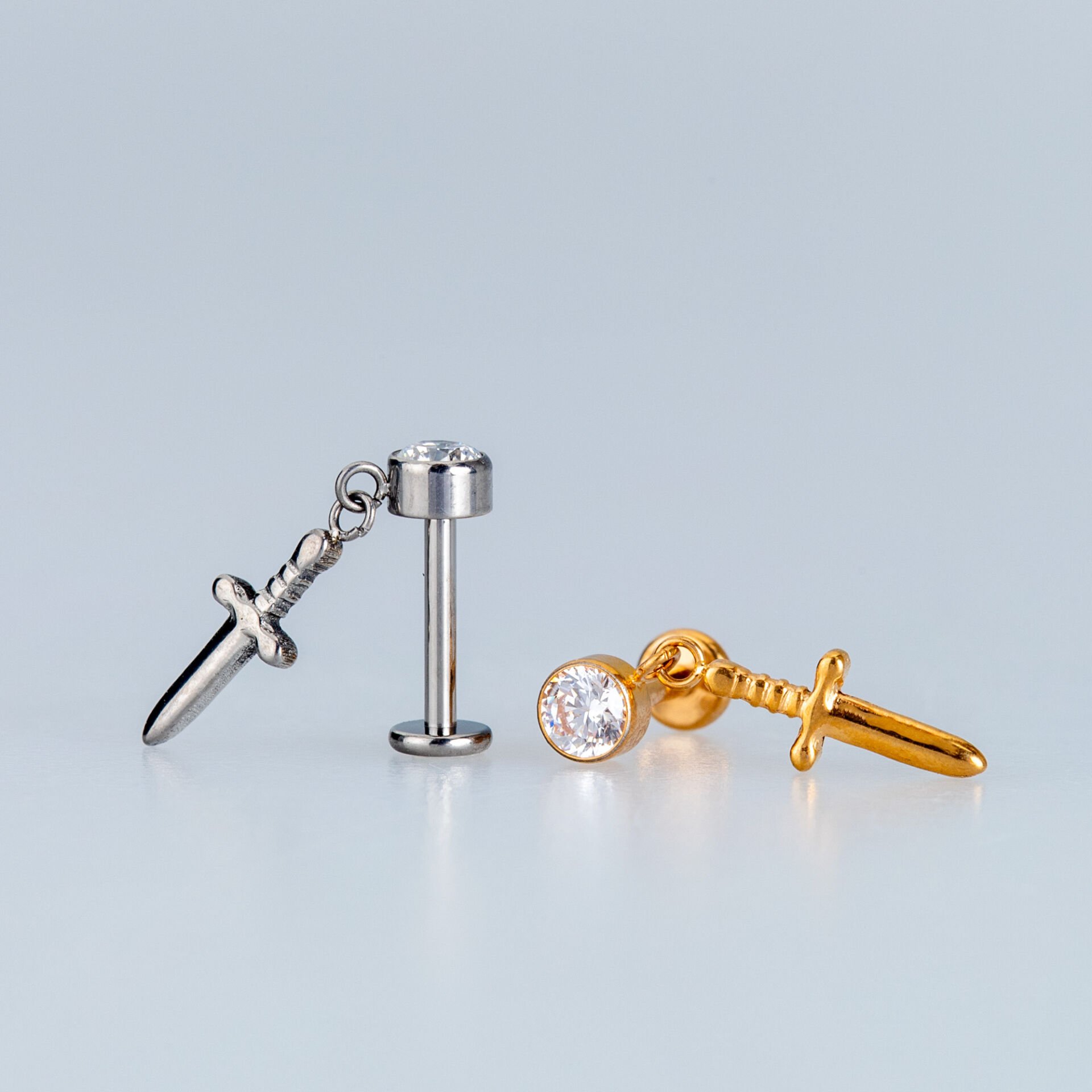 Piercing Titanyum Tragus Helix Bıçak