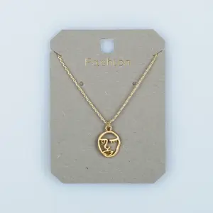 Toptan Kadın Vos Jewelry 14K Altın Kaplama Soyut Yüz Kolye