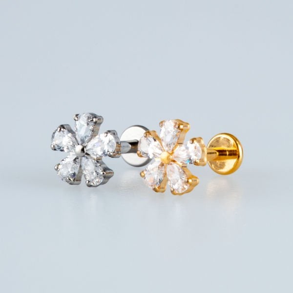 ثقب زهرة الزنمة من التيتانيوم