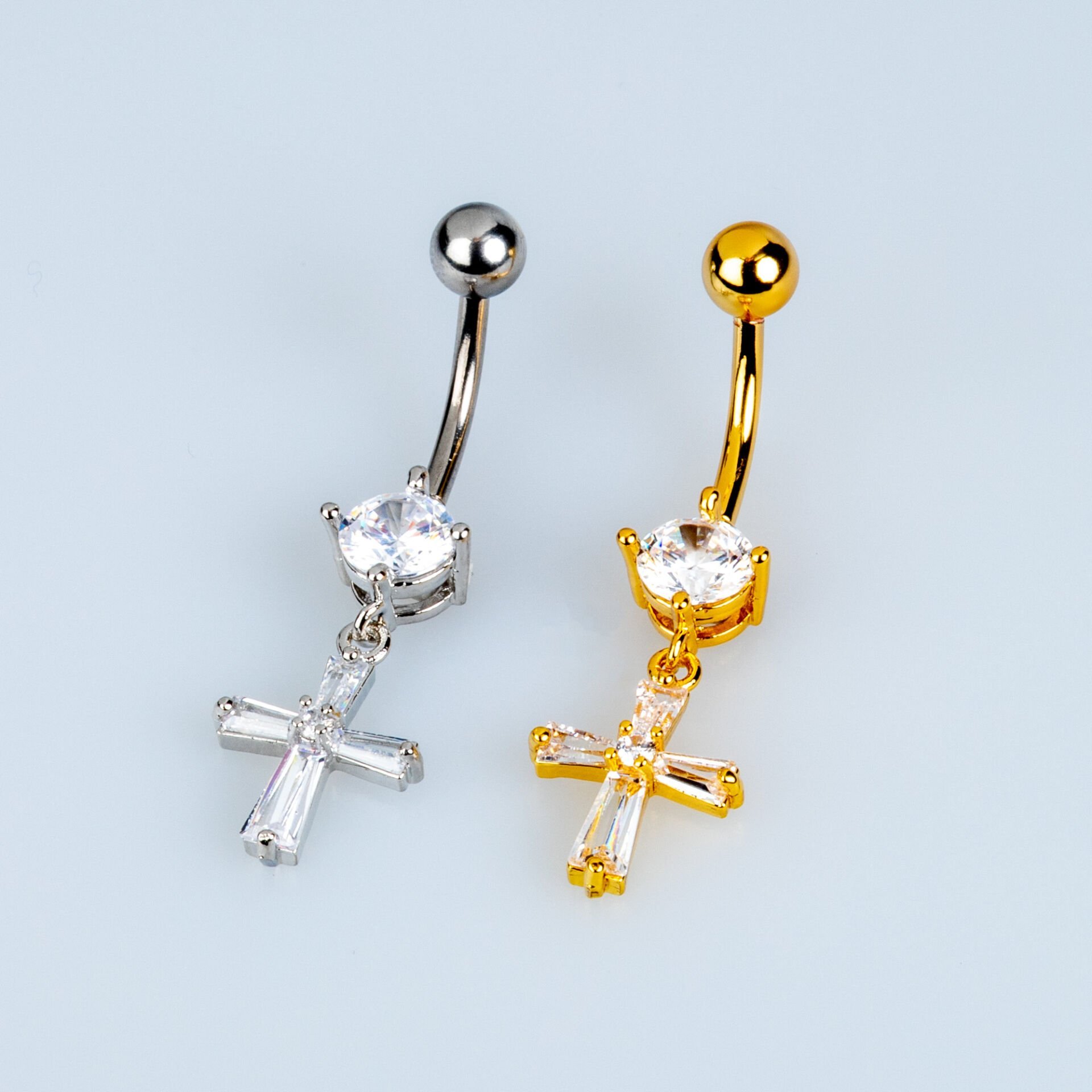 Piercing Göbek Haç