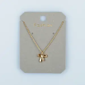 Toptan Kadın Vos Jewelry 14K Altın Kaplama Minimal Fiyonk Kolye