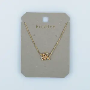 Toptan Kadın Vos Jewelry 14K Altın Kaplama Taşlı Zeytin Dalı Yaprak Kolye