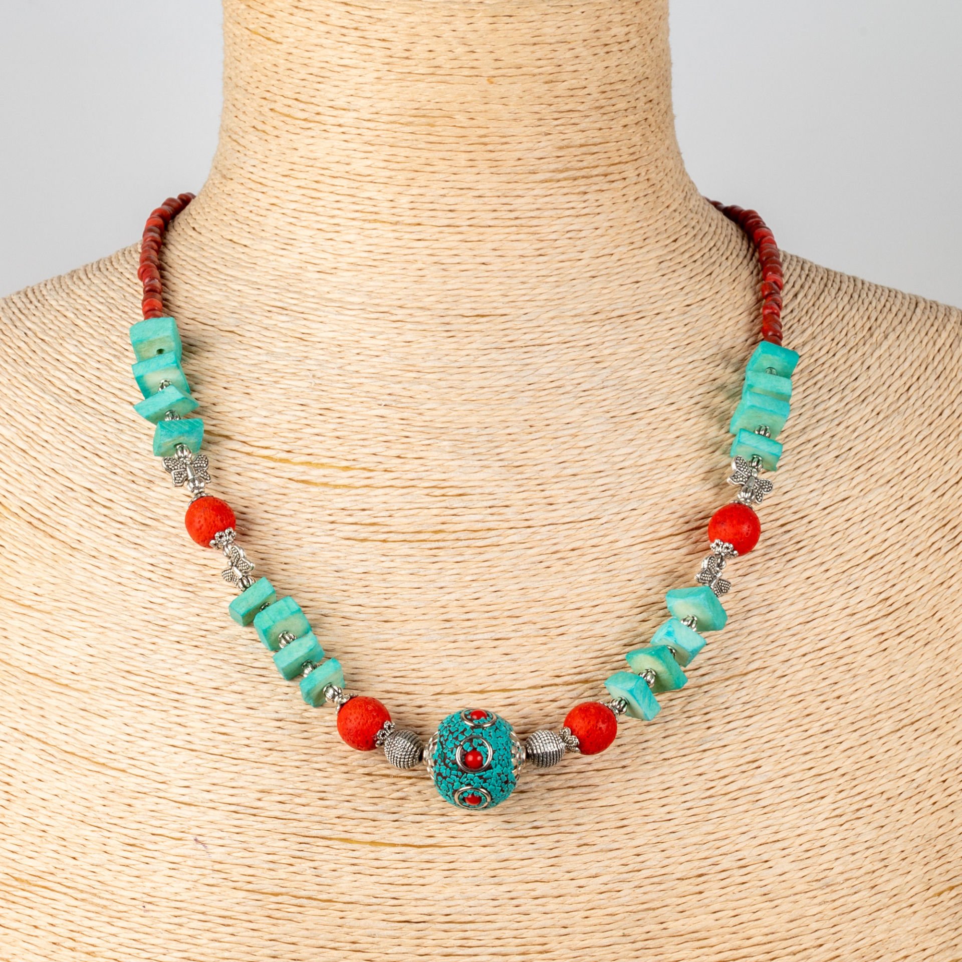 Etnik Doğal Taş Kolye