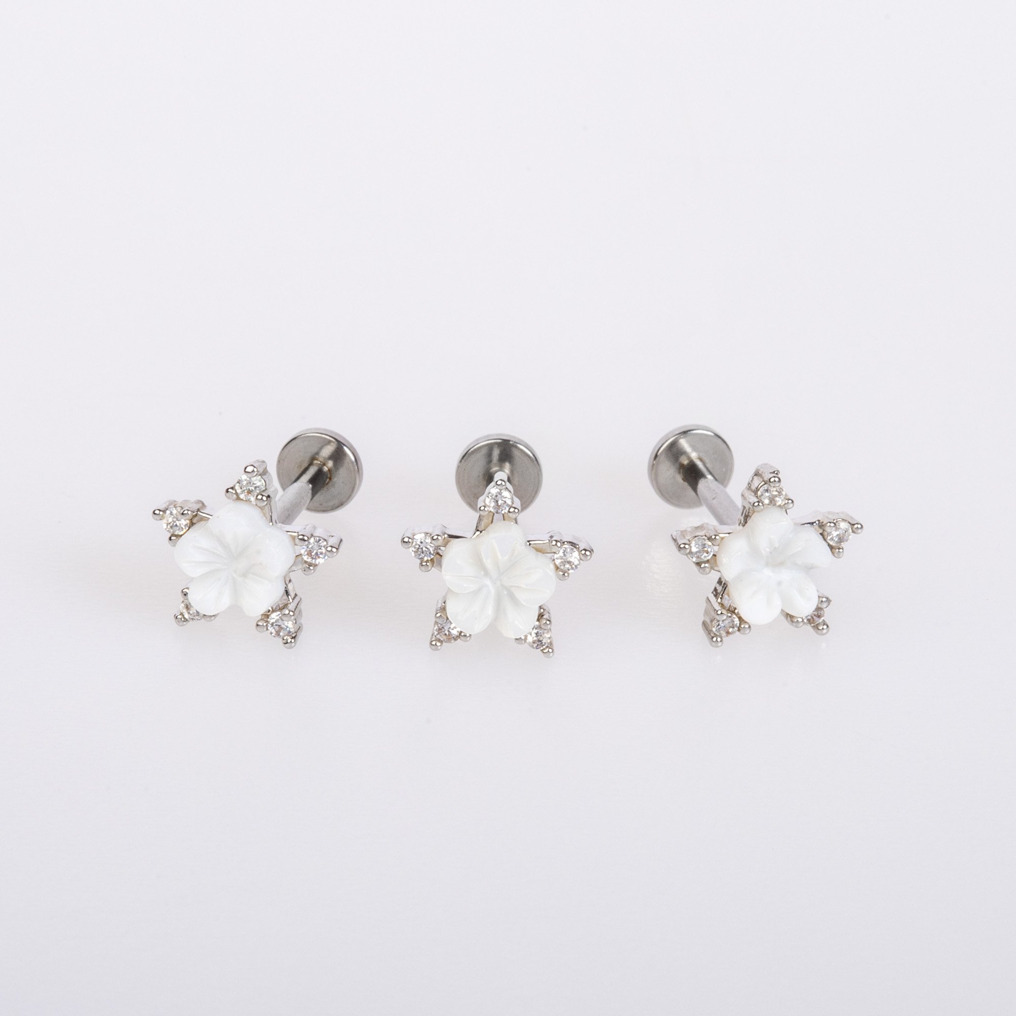 Piercing Tragus Yıldız Çiçek