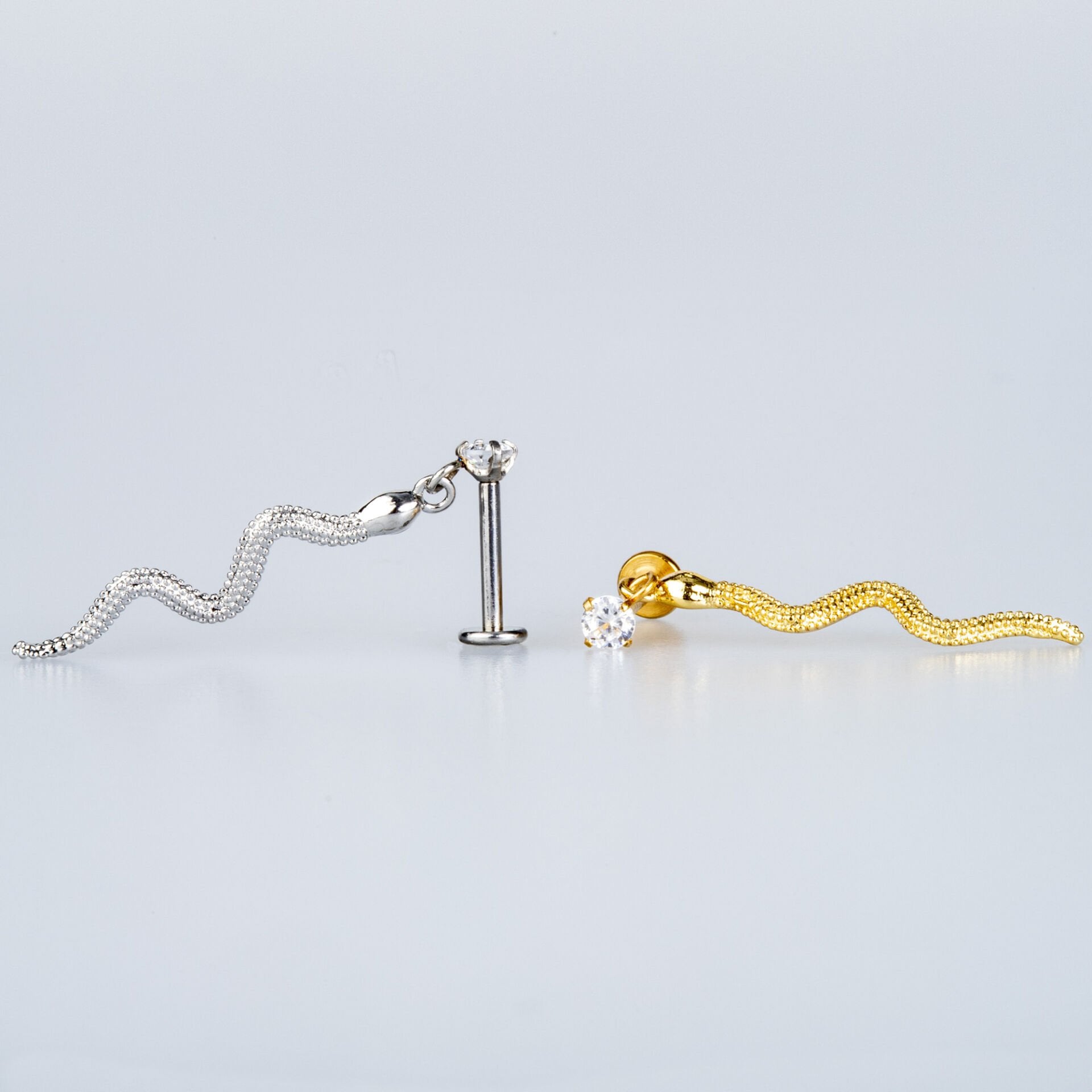 Piercing Tragus snake Yellow 8mm